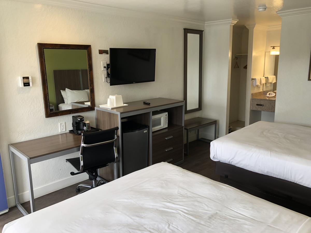 Gilroy Inn المظهر الخارجي الصورة