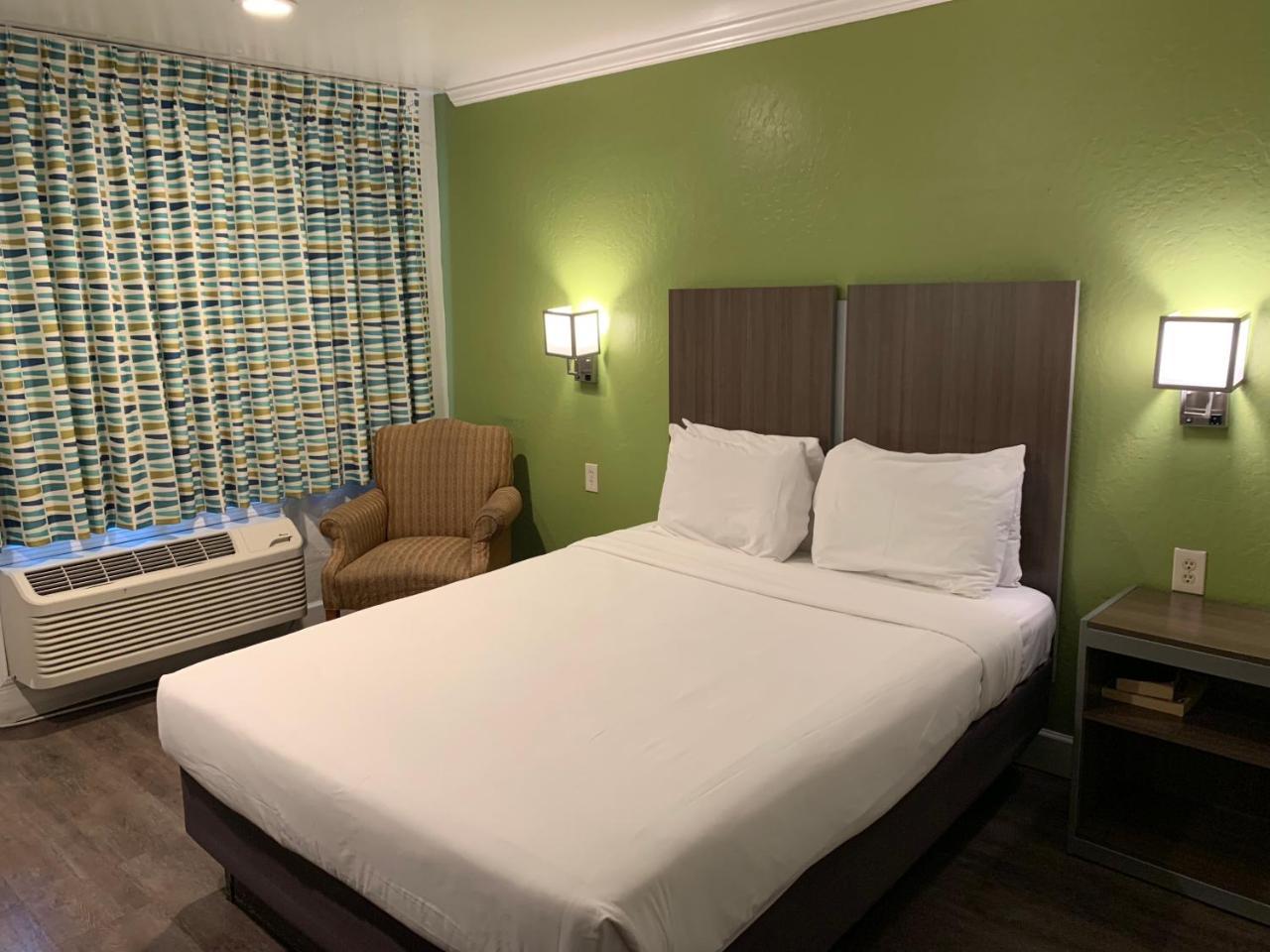 Gilroy Inn المظهر الخارجي الصورة
